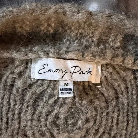 Emory Park Textured Knit Sweater - Picture 2 of 3